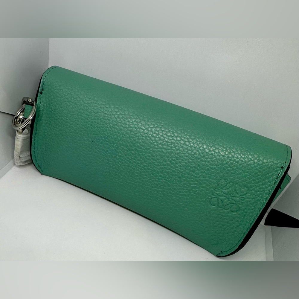 Loewe Mint Green/Aqua colored Pebbled Sunnies Case. (Case only) - Picture 2 of 6